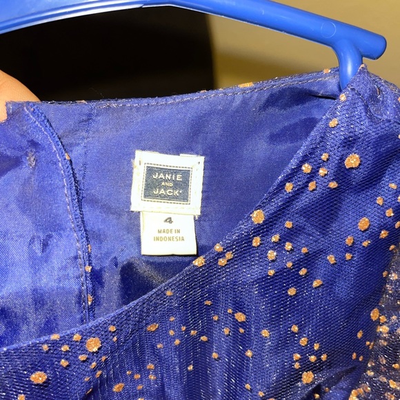 Holiday little girls dress - Picture 6 of 7